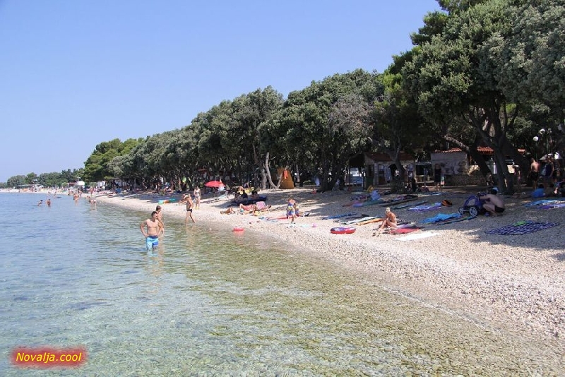 Plaže Novalje  Plaže Novalje