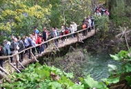 Kolone ljudi danas u NP Plitvička jezera Kolone ljudi danas u NP Plitvička jezera