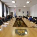Rotary klub Zagreb i Hrvatska poštanska banka donirali 60 računala školama na području Županije