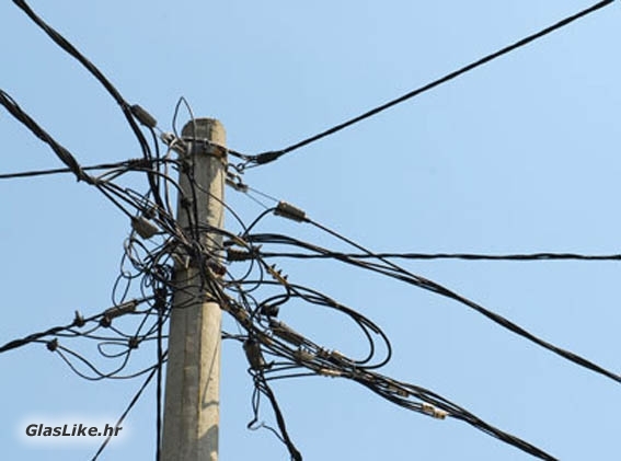 Šire područje Lovinca sutra bez struje