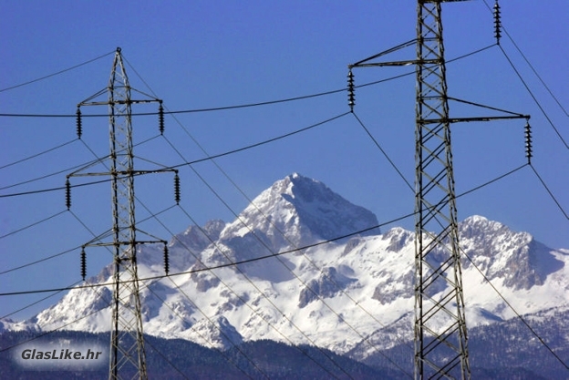 Cesarica sutra bez struje