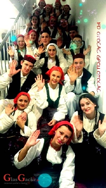 FD Otočac GPOU-a Otočac na  3. međunarodnoj Smotri folklora u Ivancu