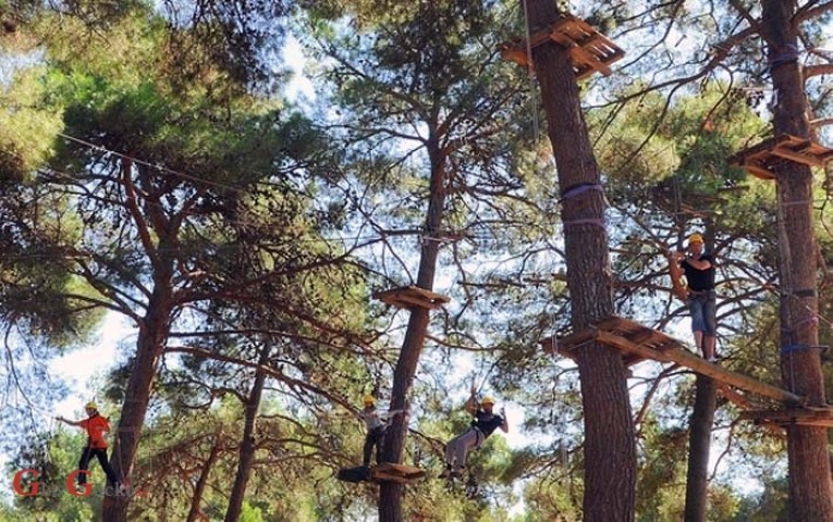 Novac za kampove, marine i tematske parkove