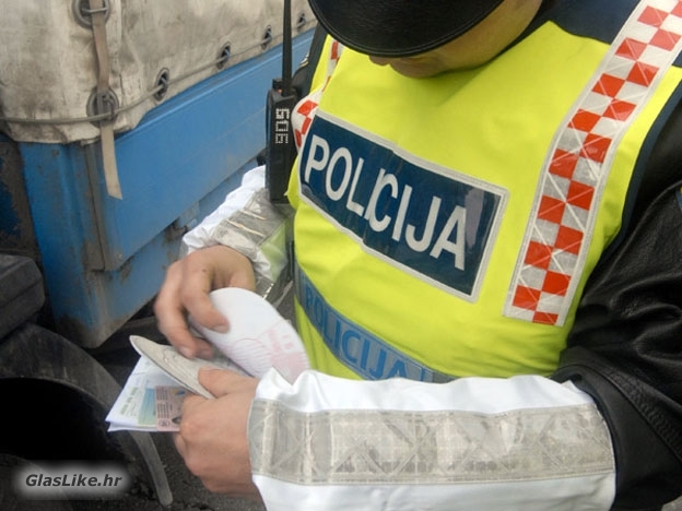 Otvaranje prostorija Privremene prometne policije u Perušiću