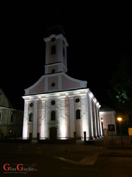 Novo vanjsko osvjetljenje otočke crkve