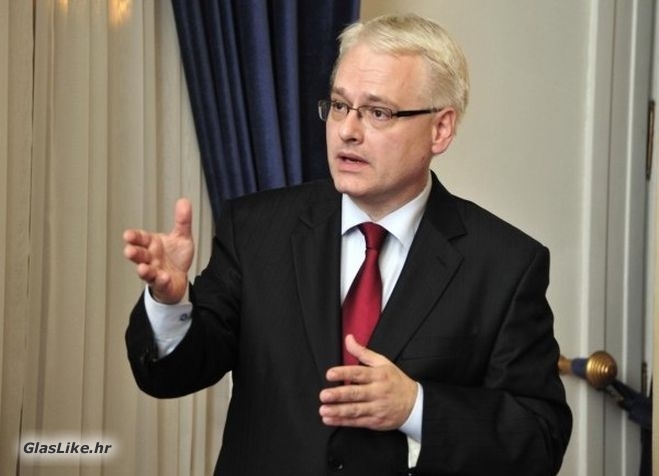Predsjednik Josipović sutra u Gospiću Predsjednik Josipović sutra u Gospiću