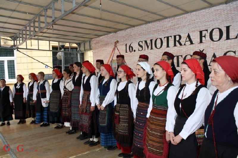 Smotra folklora u Otočcu godinama prepoznatljiv događaj na kulturnoj karti Hrvatske