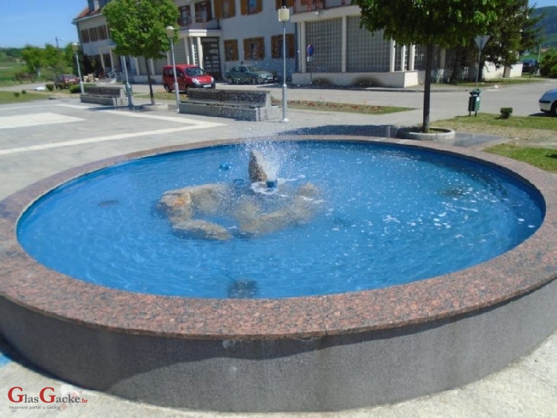 Započeo program javnih radova