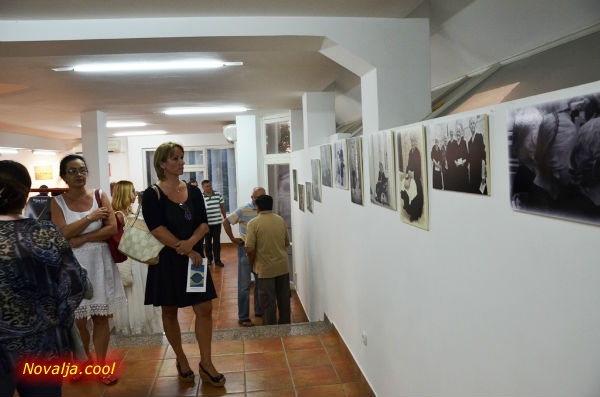 Otvorena prva samostalna izložba Vesne Karavanić