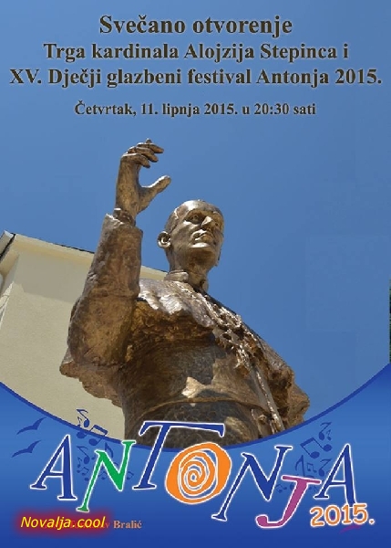 Svečano otvorenje novouređenog Trga kardinala Alojzija Stepnica