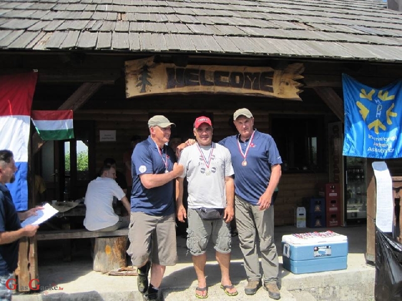 U Brinju održan streličarski turnir " BRINJE OPEN 2015" 