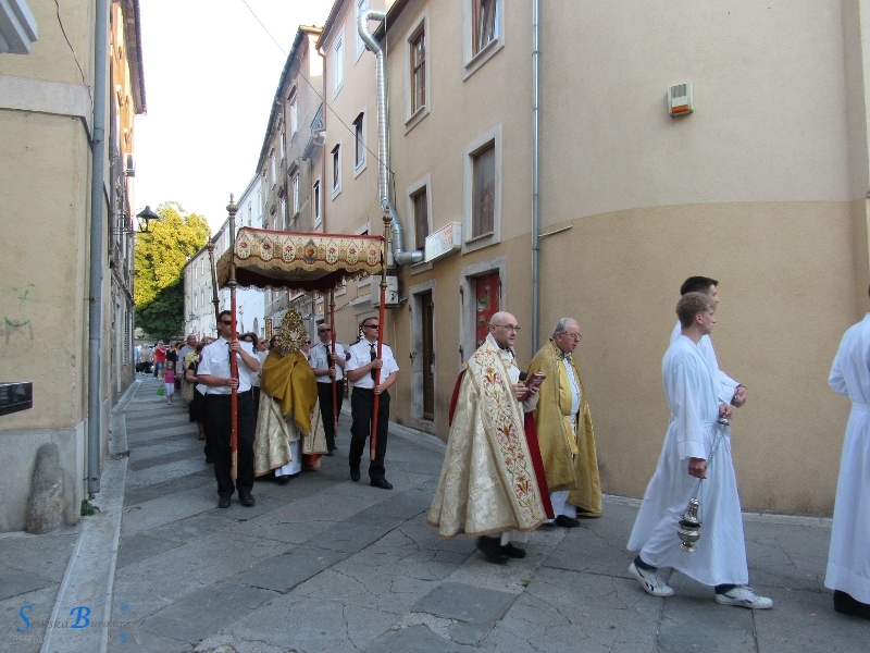 Tijelovska procesija u Senju 