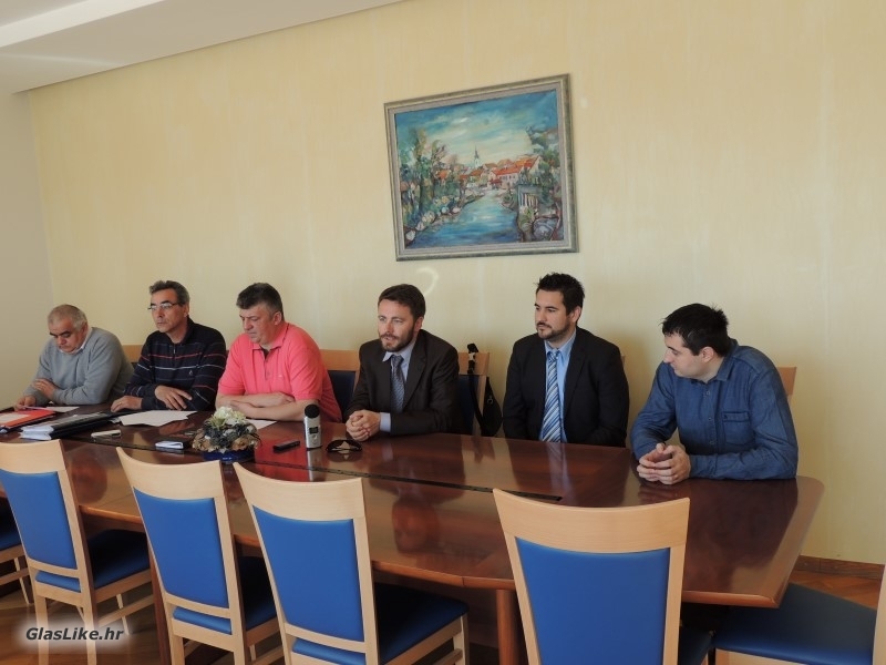 Grad Gospić uvodi sustav javnih bicikala 