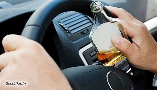 U Gospiću s 2,15 g/kg alkohola upravljao vozilom 