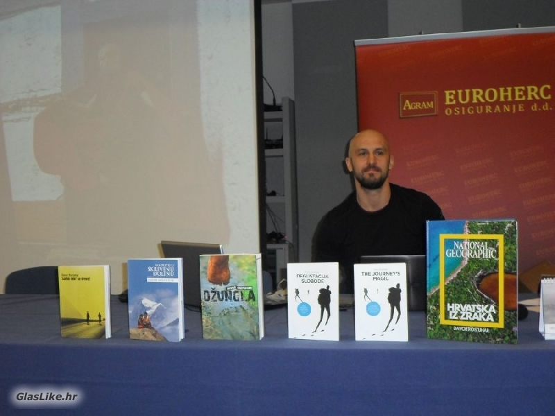 S Davorom Rostuharom u Butan, zemlju zmaja
