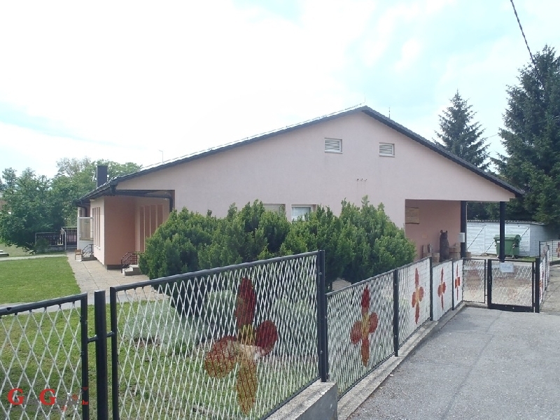 Upis djece u vrtić u predškolskoj godini 2015./2016. 