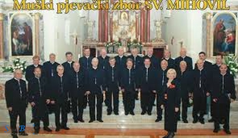 Muški pjevački zbor "Sv. Mihovil" iz Šibenika u Senju