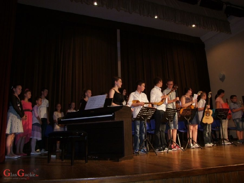 Održan koncert učenika Osnovne glazbene škole 