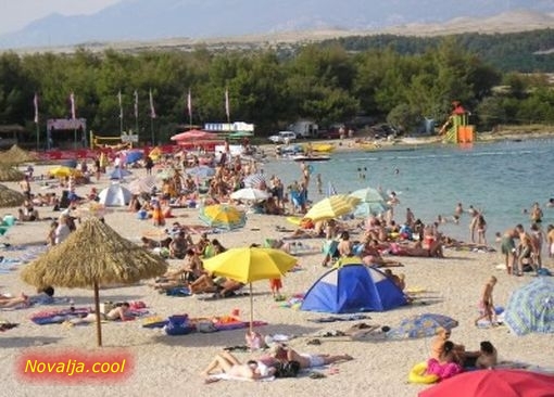 Na plaži Zrće tuča i otuđen mobitel a iz kuće u Vidalićima novac 