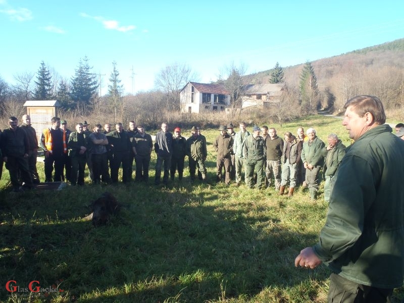 Lovačka odlikovanja - Pljesak za Gacku i Ozeblin