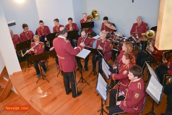 Održan koncert Gradske glazbe Pag