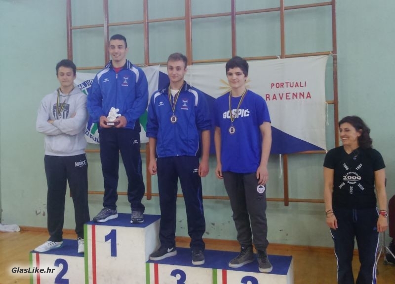 Hrvački klub Gospić na međunarodnom turniru za dječake u Italiji