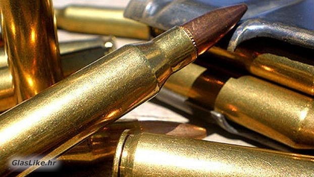 Dragovoljno predao 165 komada streljiva i 8 komada električnih detonatorskih kapisli 