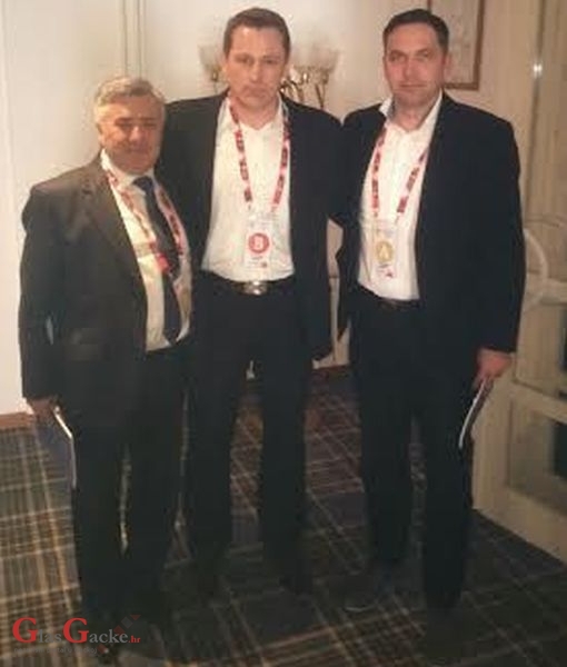 Svi osim Hajduka