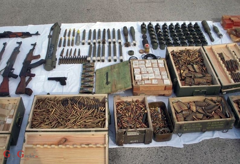 Vraćaju se oružja i minsko eksplozivna sredstva, polako ali sigurno 