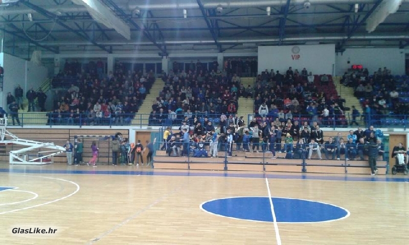 Tušak "prisvojio" prelazni pehar Tušak "prisvojio" prelazni pehar