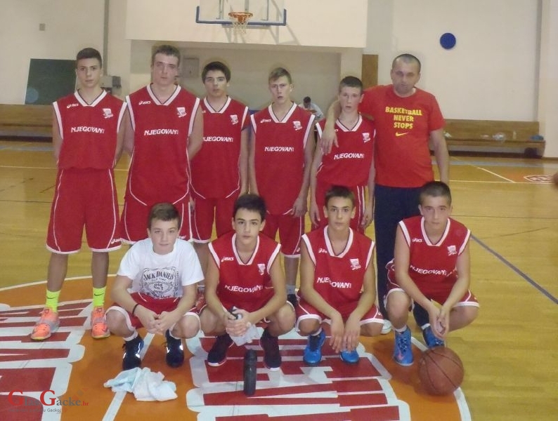 Odgođena nedjeljna poslastica u Otočcu!