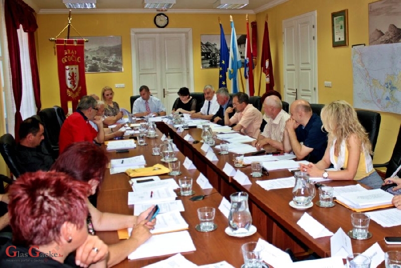 Dug Grada Otočca sa 16,9 milijuna kn, smanjen na 10,2 milijuna kuna
