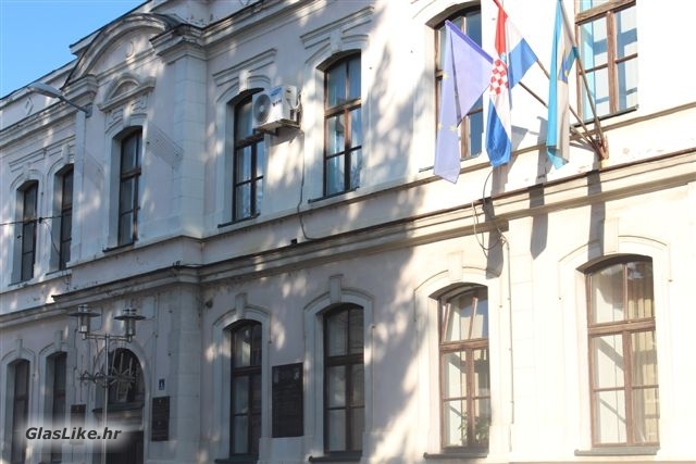 Izrađen energetski certifikat za zgradu Ličko–senjske županije
