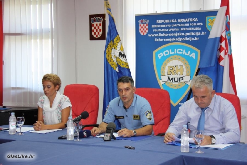 Izvanredna konferencija za medije PU ličko-senjske Izvanredna konferencija za medije PU ličko-senjske