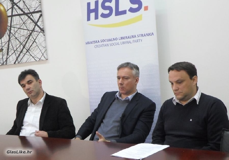 Darinko Kosor u Gospiću: Lika će nestati! Darinko Kosor u Gospiću: Lika će nestati!