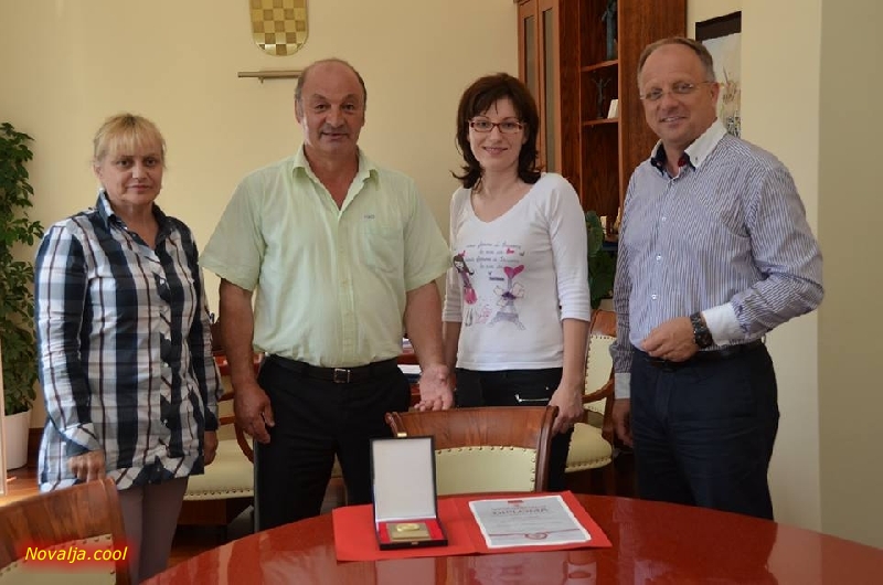 OPG Vidas na prijamu kod gradonačelnika Dabe  OPG Vidas na prijamu kod gradonačelnika Dabe
