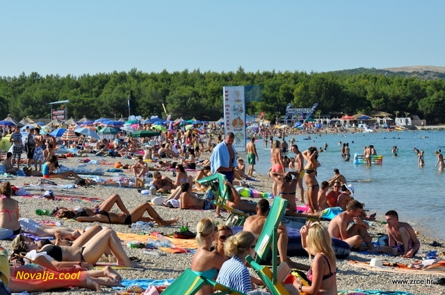 Francuz fizički napao policajca na plaži Zrće Francuz fizički napao policajca na plaži Zrće