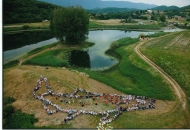 473. Strikomanova milenijska fotografija u Švici