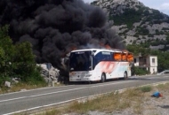 Kod Prizne izgorio autobus Kod Prizne izgorio autobus