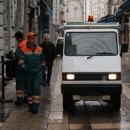 Manji kamion za odvoz smeća - za tješnje ulice i prolaze