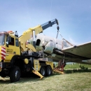 Douglas DC-3 na postolju 