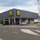 Noću se sanira krov Lidlove trgovine 