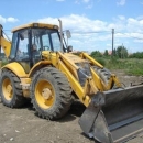 U Karlobagu iz radnih strojeva otuđio gorivo