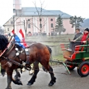 Konjskim zapregama ulicama grada