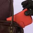 Starici otuđio novčanik u trgovačkom centru 