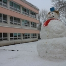 Srednjoškolski snjegović IVEK!