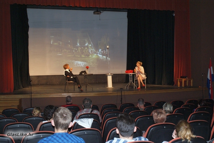 U Vodicama završen 56. Festival hrvatskih kazališnih amatera 