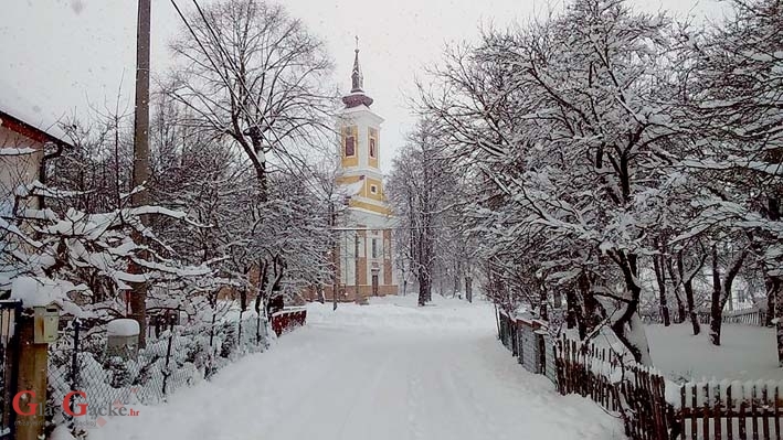 Danas blagoslov trokraljske vode u Sincu