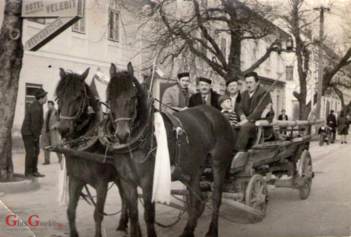 Ručenici ih odali