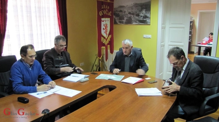 Otočko smeće - u Karlovac